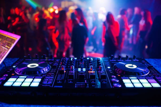 Discover Jaipur’s Nightlife: Where to Party and How to Promote Clubs for Free