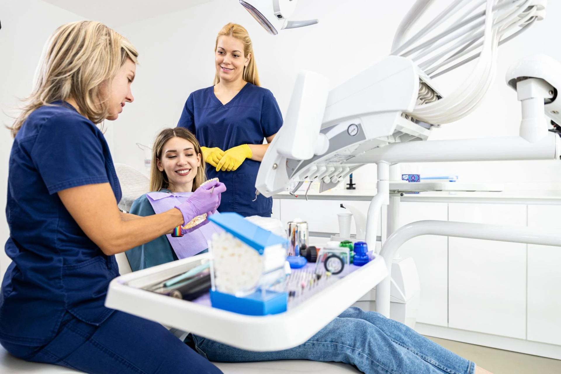 Your Guide to the Best Dental Implants: Understanding Options, Procedures, and Specialists