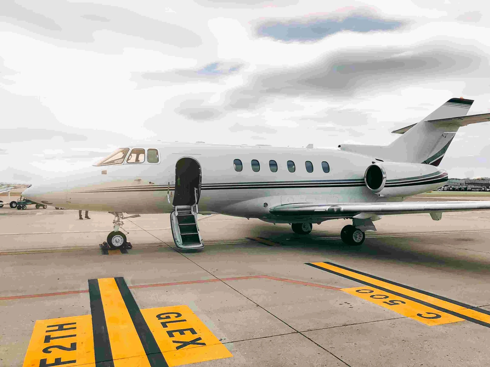 Private & VIP Jet Travel: The Ultimate Experience in Luxury Air Transportation