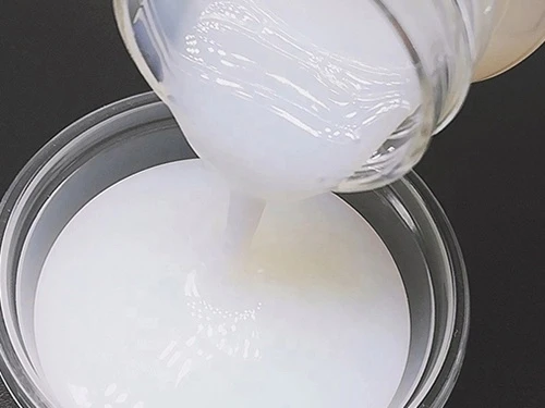 What Is the Difference Between PFA and PTFE?