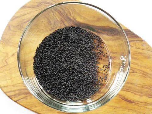 Sabja Seeds vs. Chia Seeds: Which One is Better for Your Health?