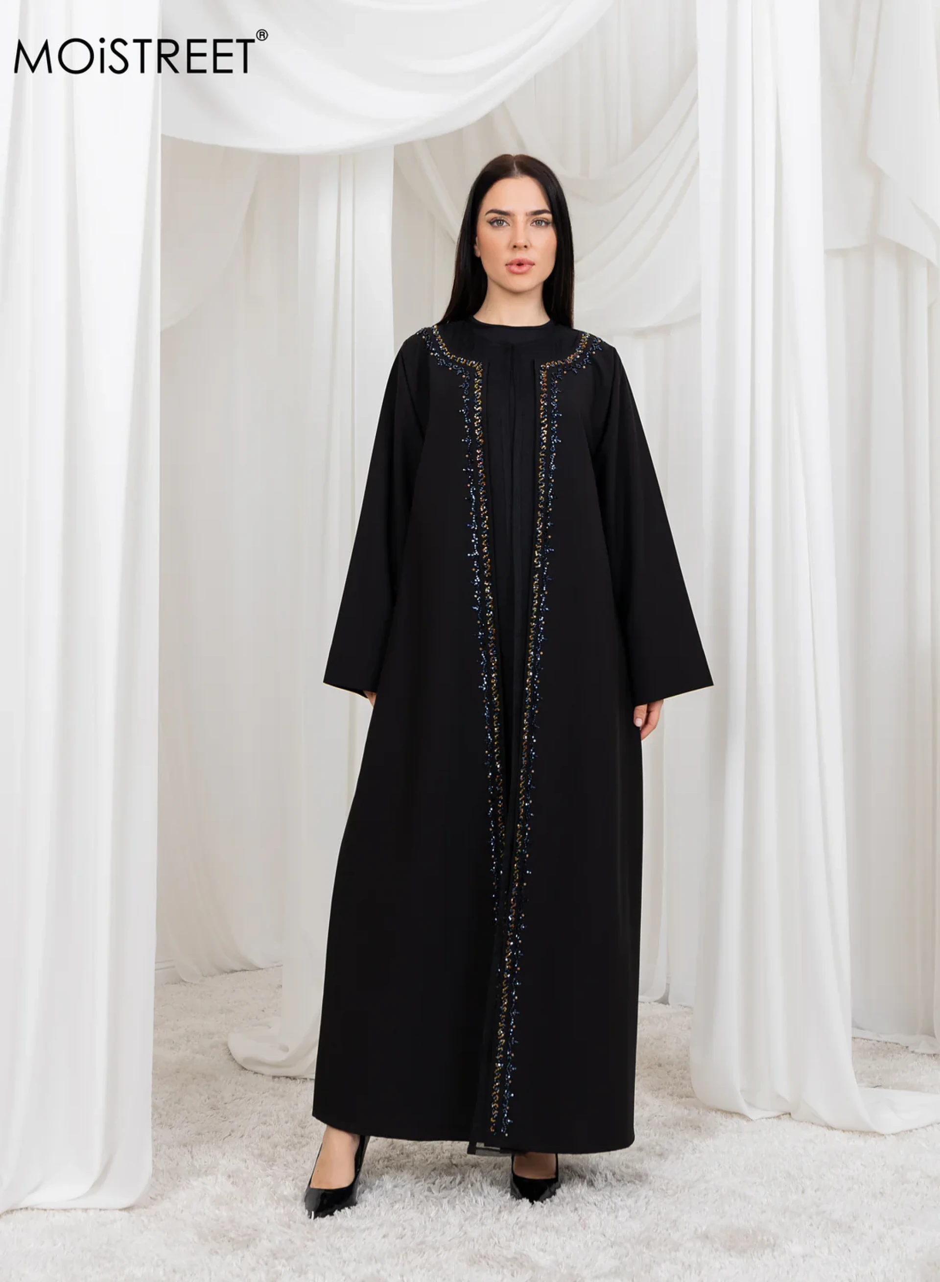 Top 7 Trends in Abayas You Can Shop Online This Season
