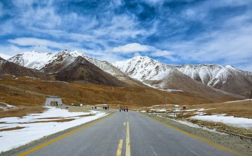 Why Visit Hunza? 2025 Tour Packages That Capture Its Magic