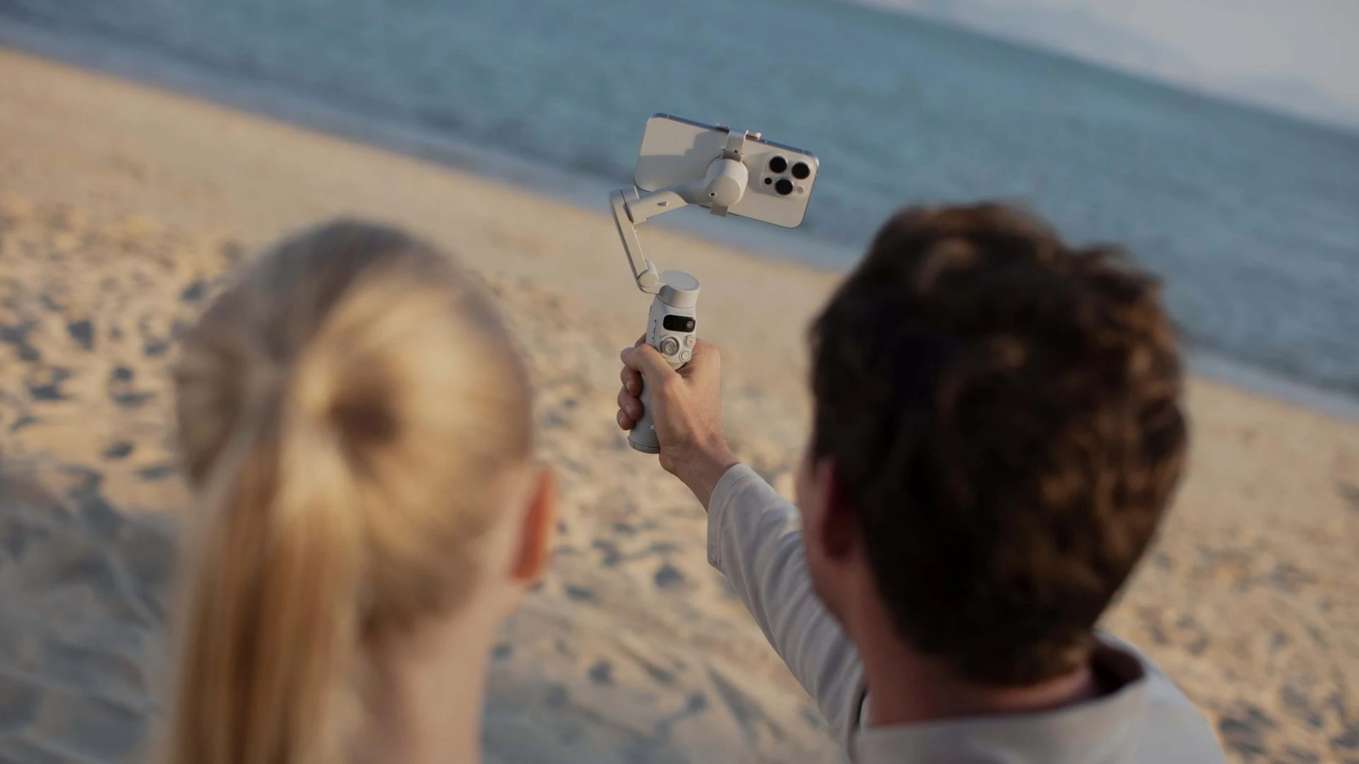 How to Select the Ideal Vlogging Camera in 2025