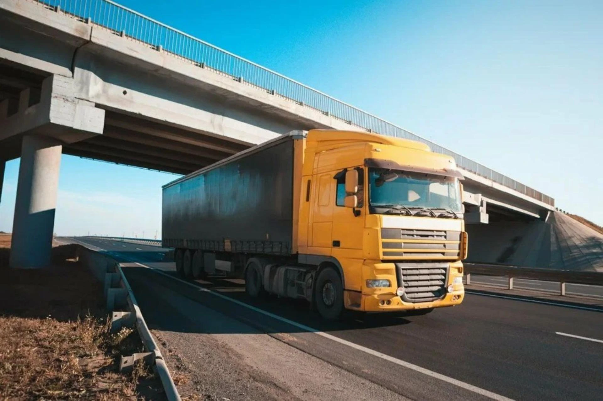 Road Cargo from Dubai to Riyadh