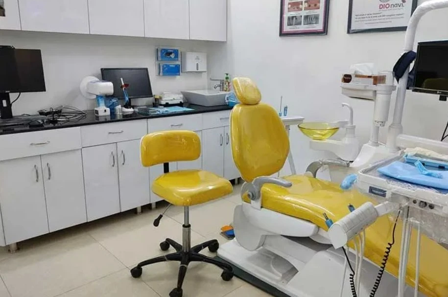 Get a Confident Smile with Invisible Braces Treatment in Gurgaon