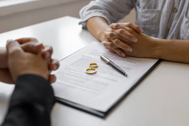 Custody, Assets & Closure: How Divorce Lawyers in Adelaide Navigate Complex Splits