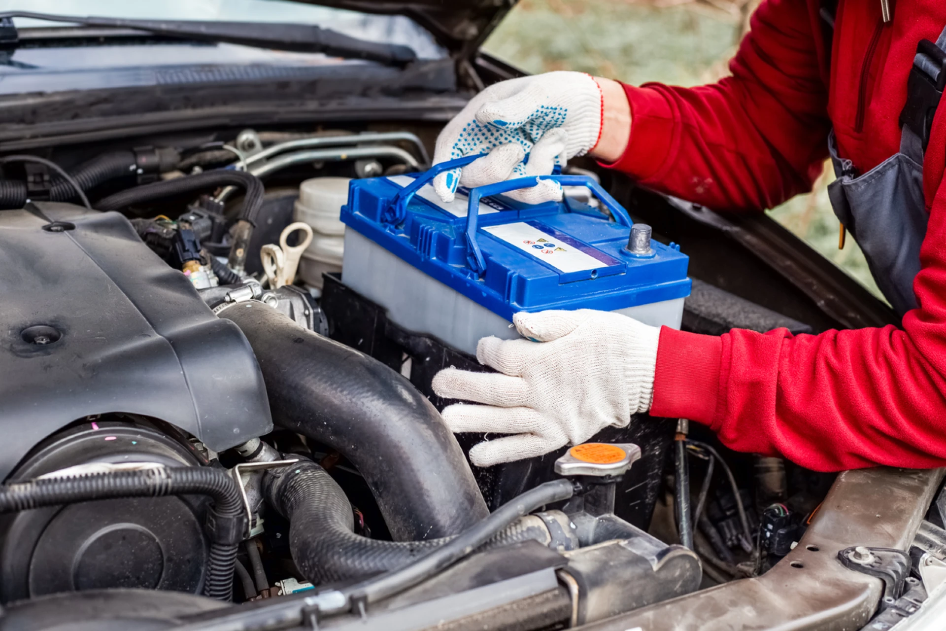 The Complete Guide to Car Battery Replacement in Abu Dhabi