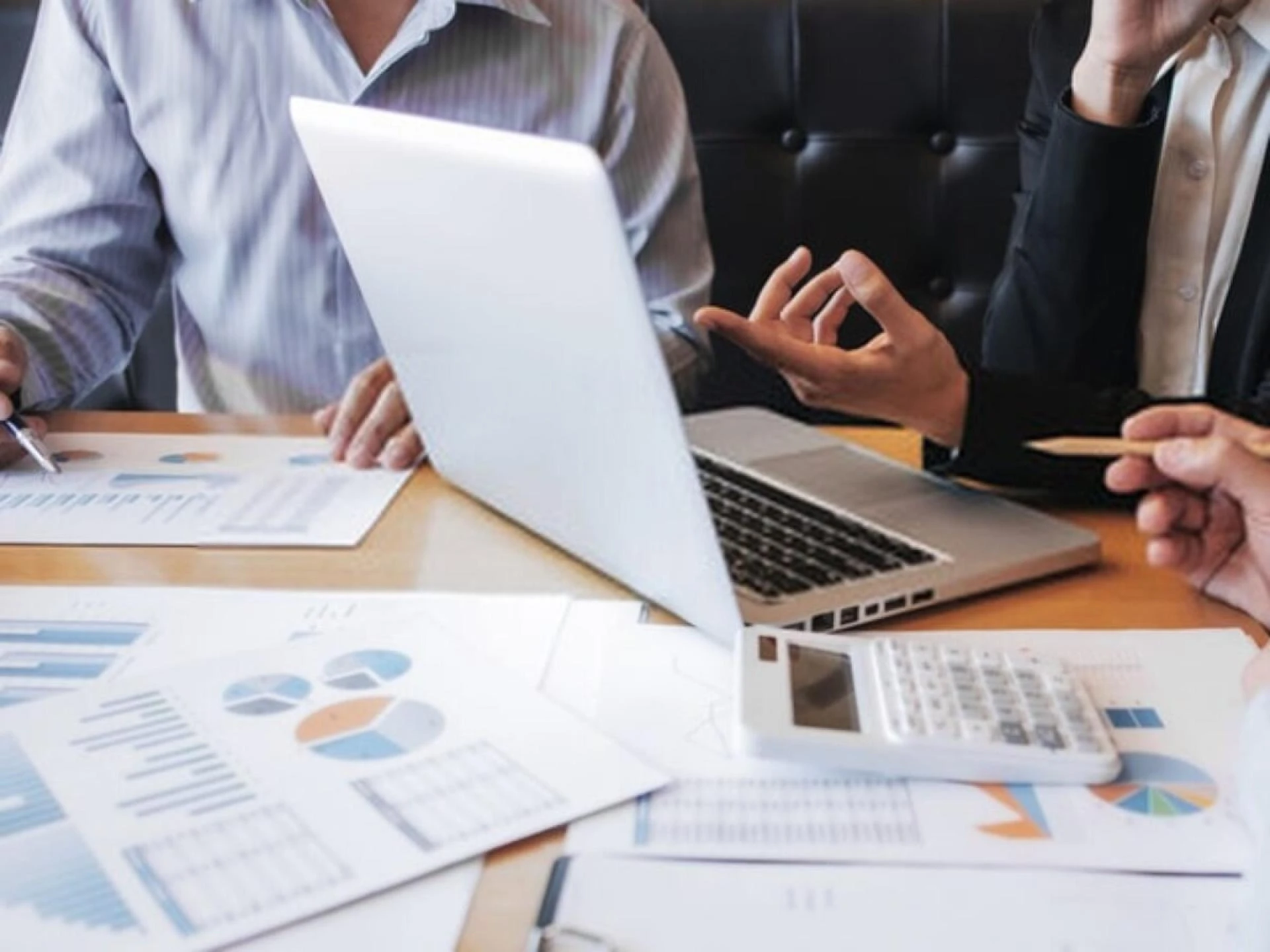 The Importance of Choosing the Right Bookkeeping Company in Dubai: Al Nasheet LLC Company