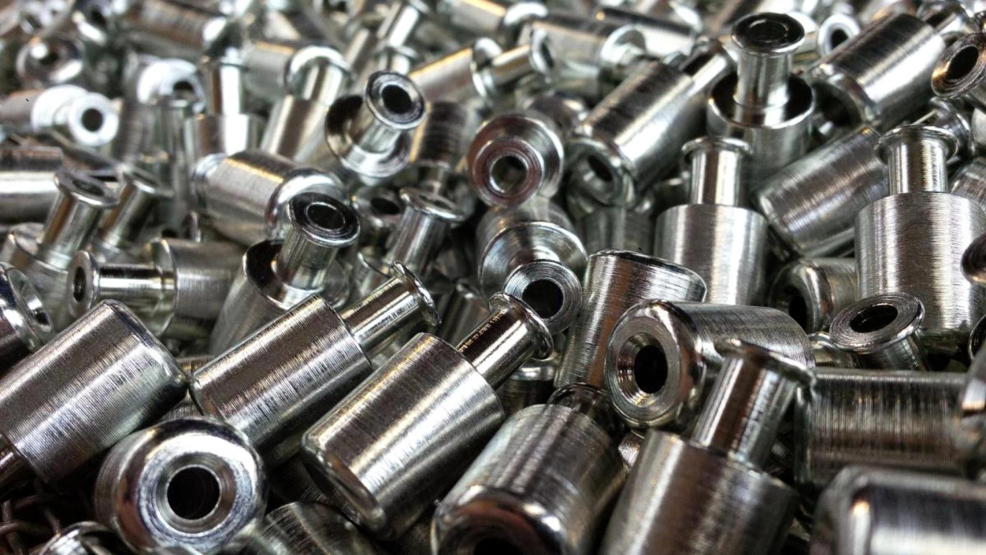 Electroplating in UAE: Revolutionizing Metal Coating with Galaxy Metal Coating