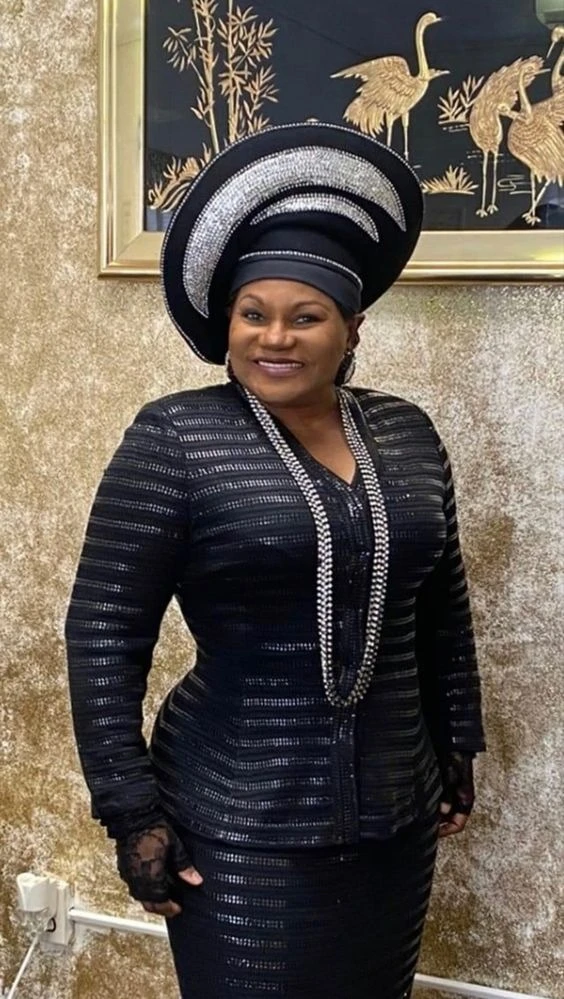 Elegant Church Hats That Make a Statement