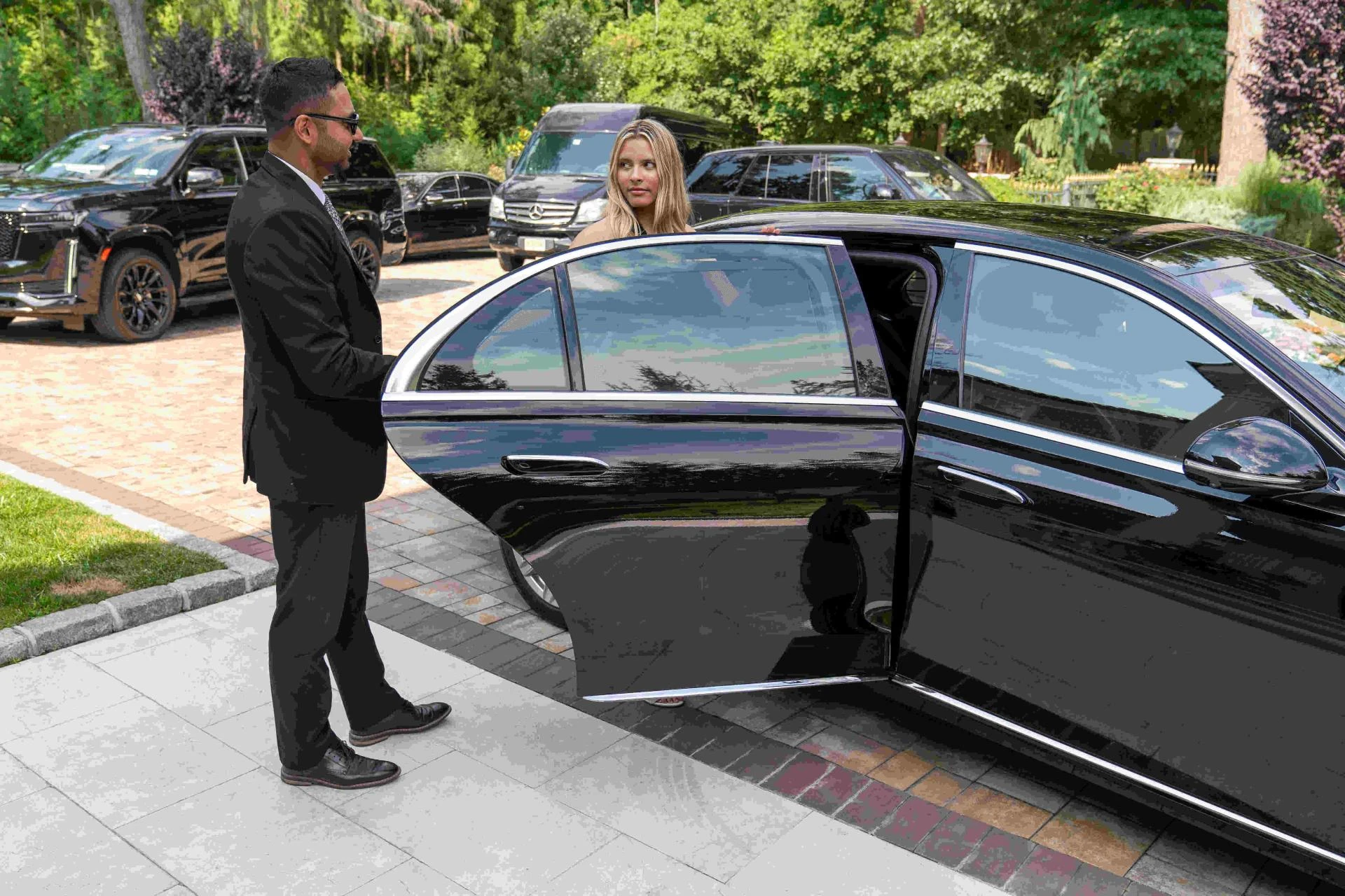 Experience Ultimate Luxury with Hamptons Limousine Service