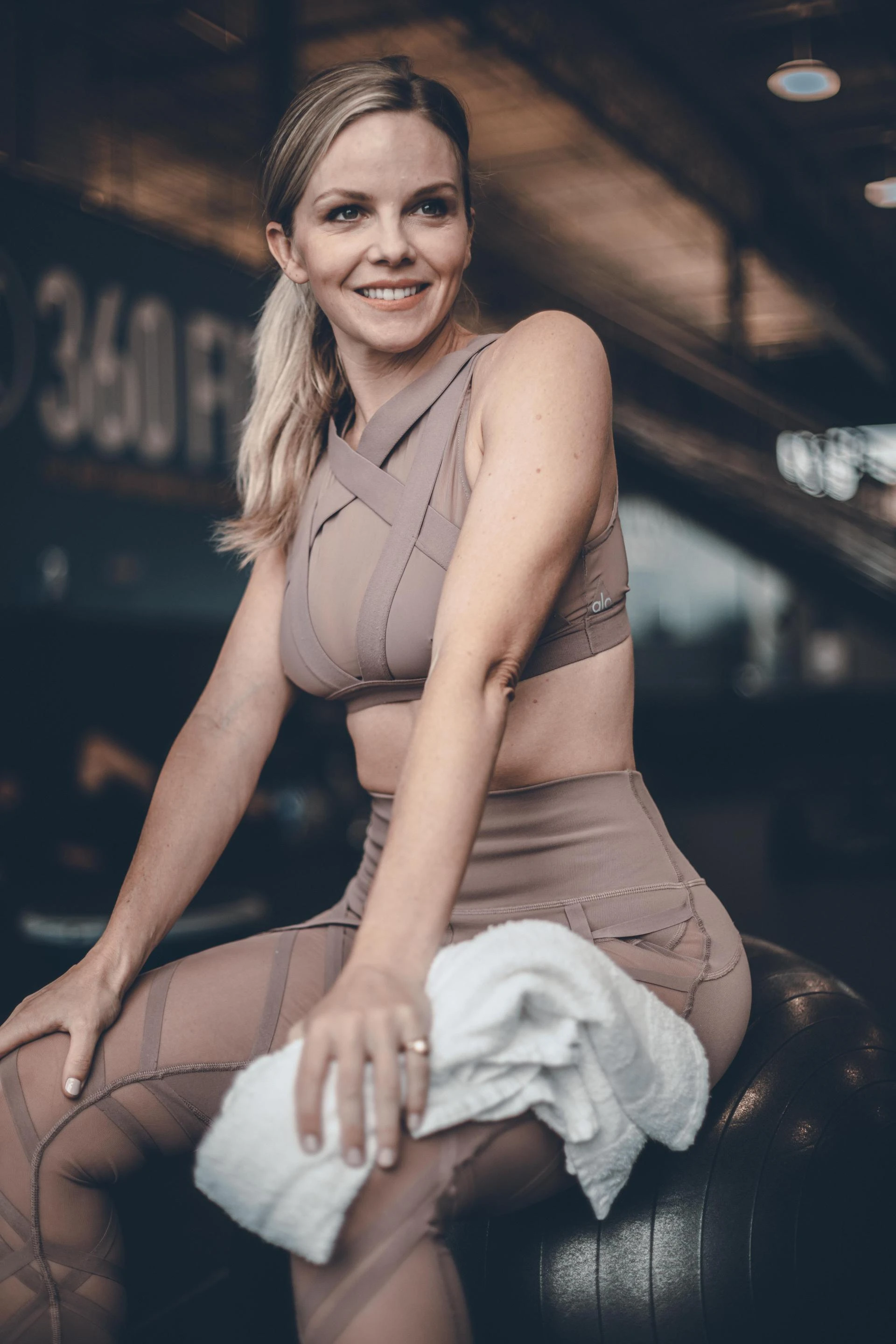 4 Studio Fitness Classes to Refresh Your Gym Routine