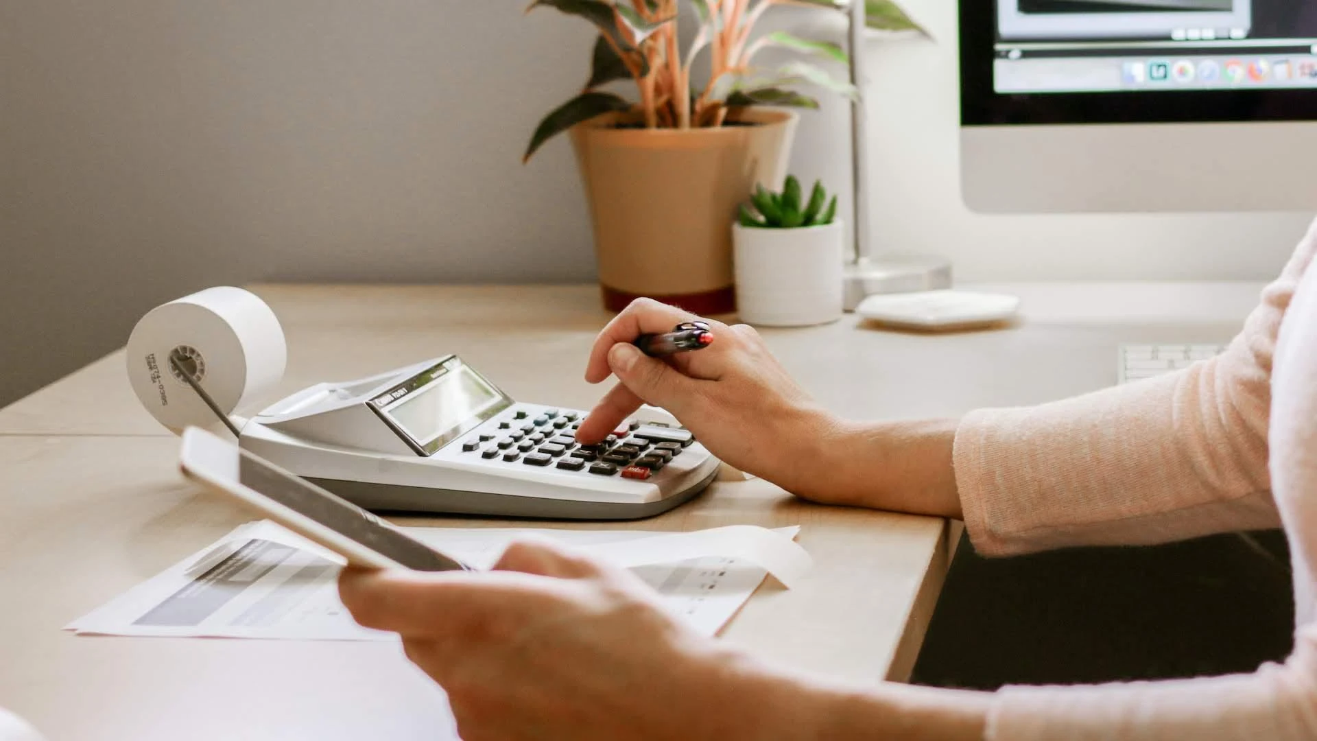 Getting Your Accountant Services Right the First Time