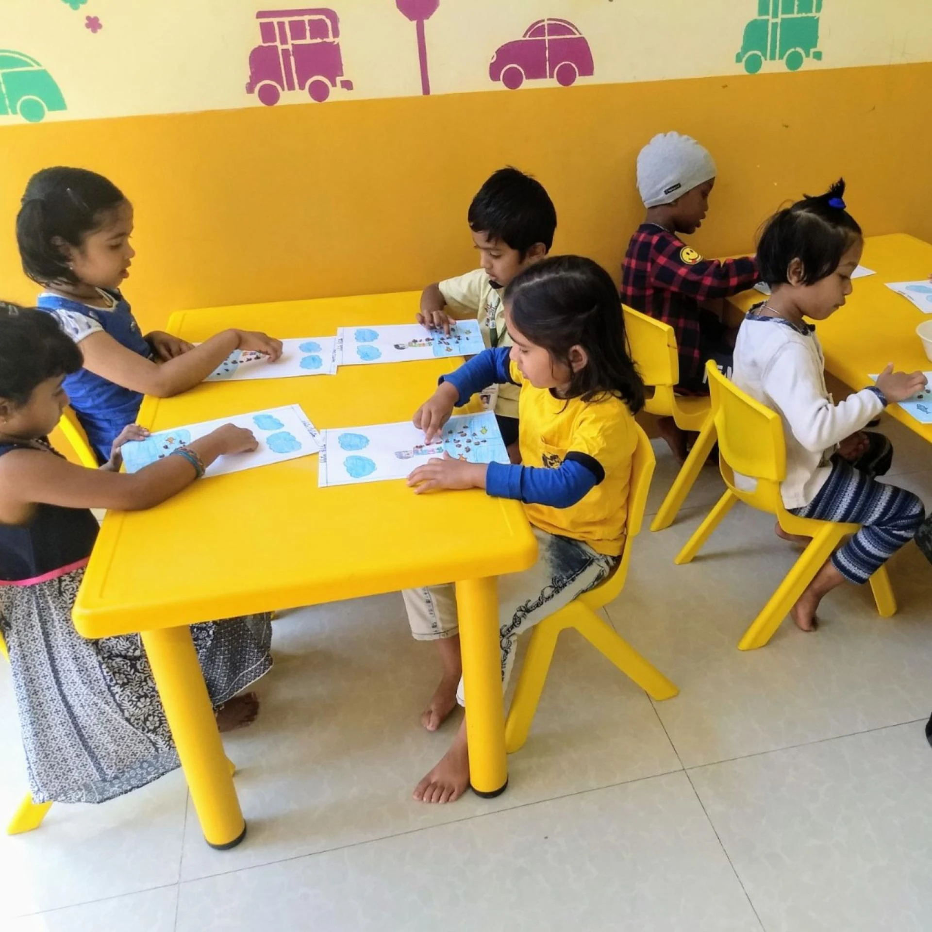 Discover the Ideal School Class for Playgroup in Bangalore at Daisy Montessori School