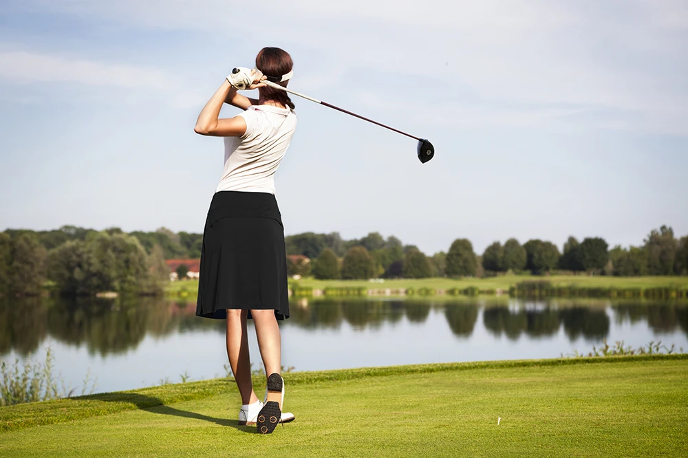 5 Ways to Dress Up a Knee-Length Skort for Summer Evenings