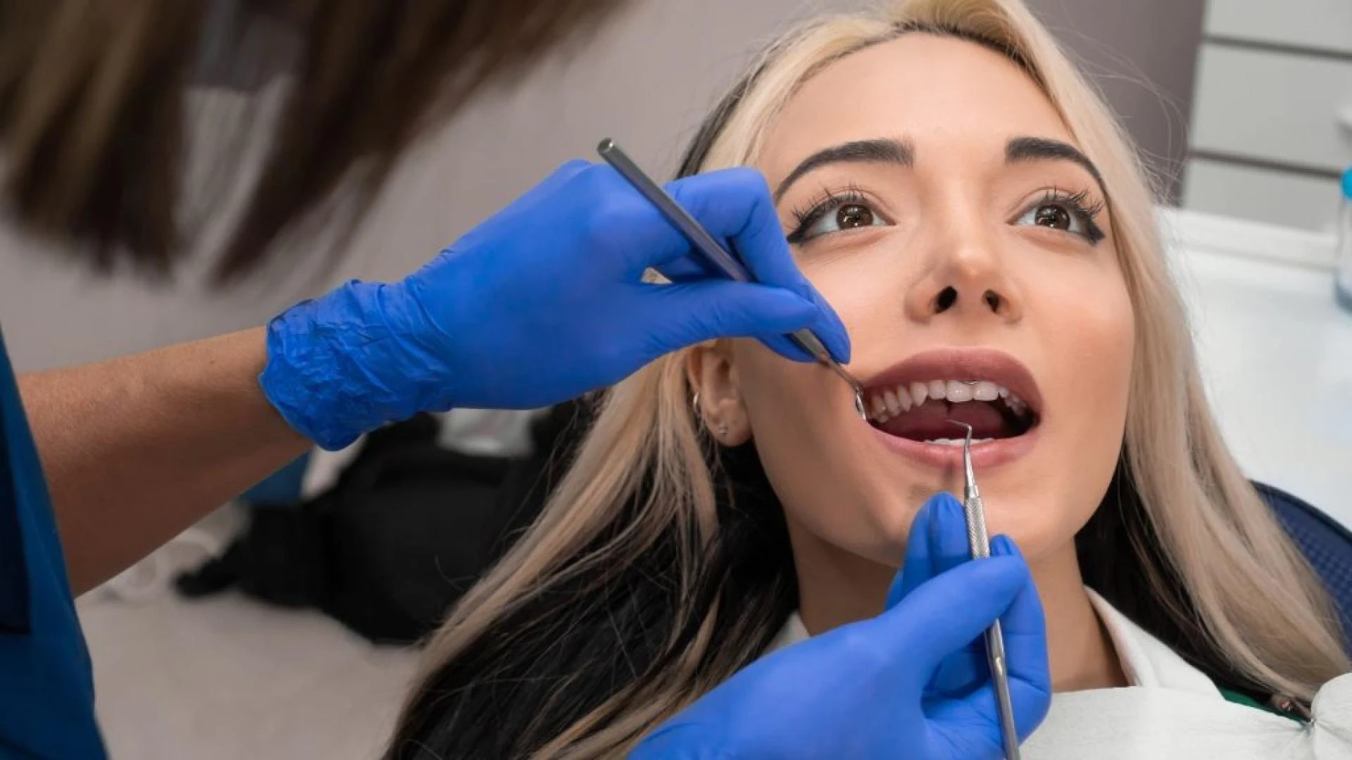 What Should You Look for in a Good Tooth Extraction Clinic?