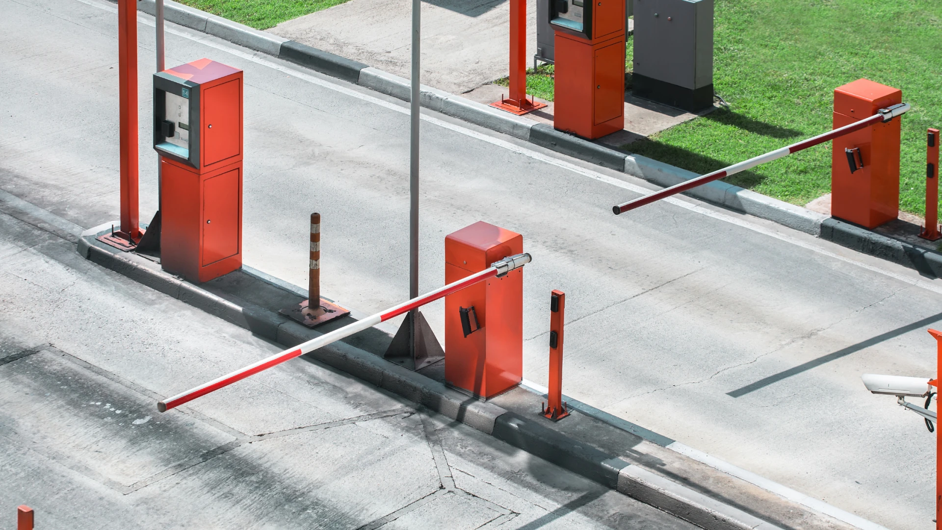 Different Types of Gate Barriers and Their Applications