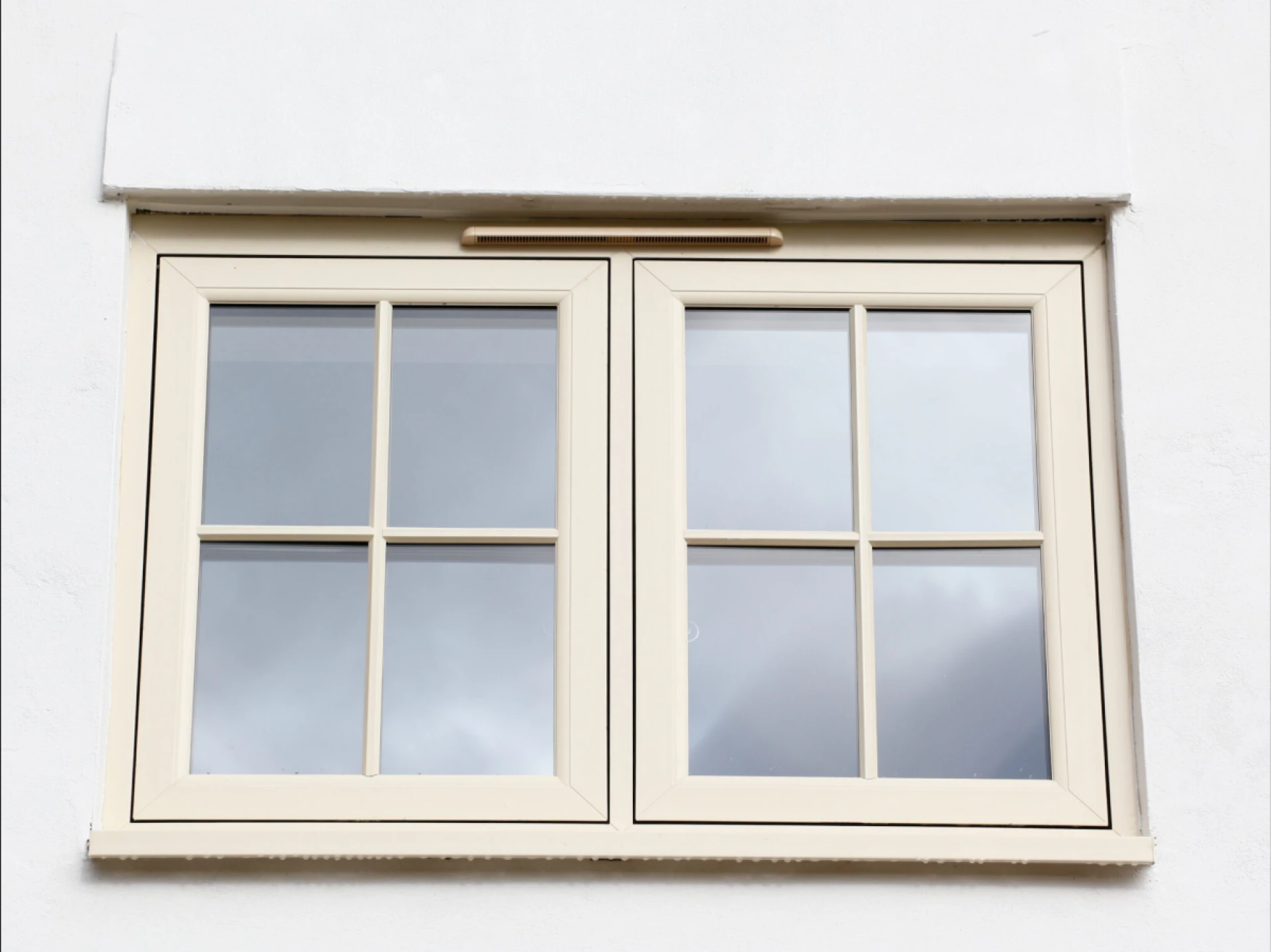 🌟 Elevate Your Home’s Charm with Premium London Sash Windows Get a Free Quote Today! 🪟🏡
