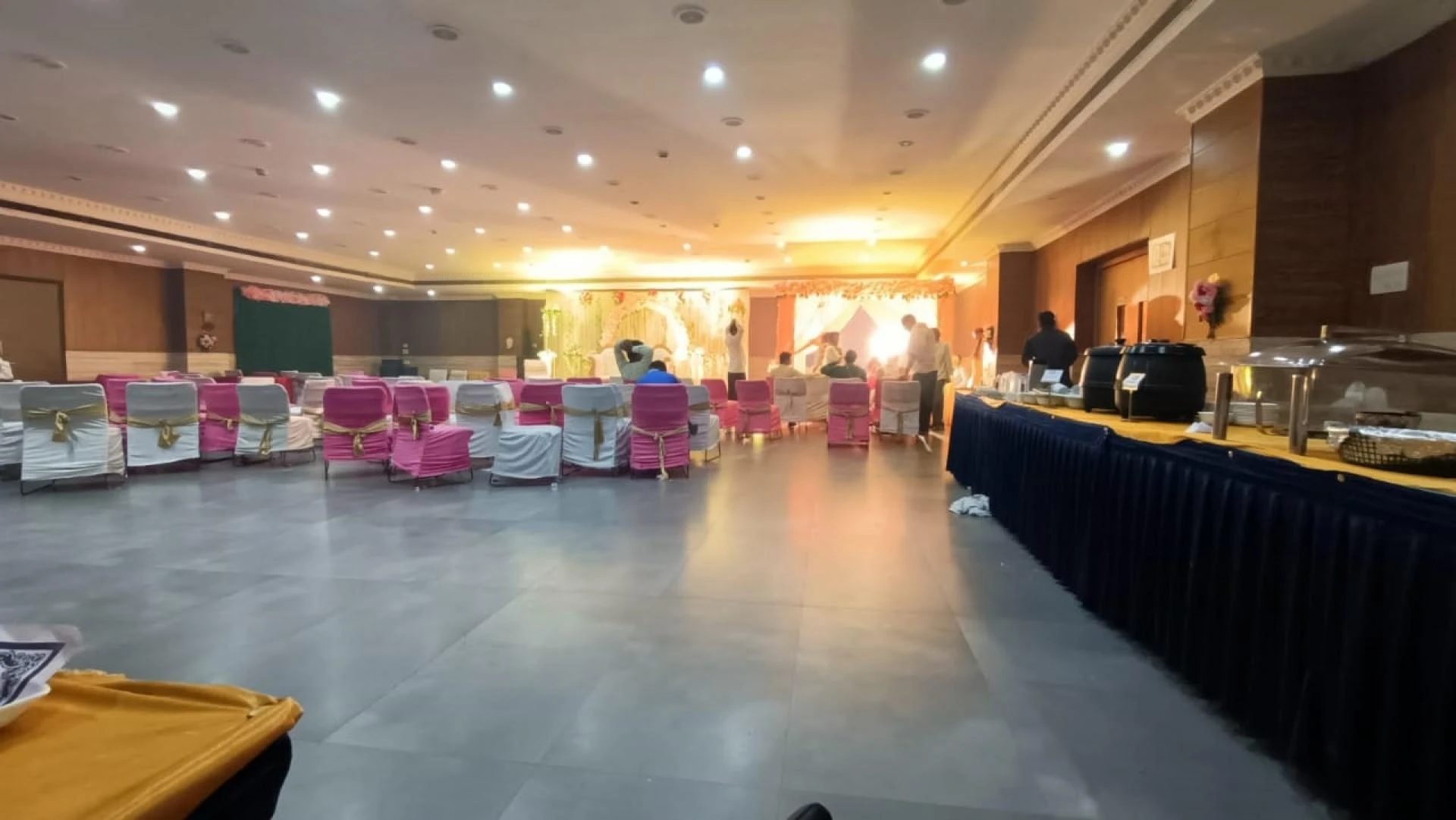 13 Essential Questions to Ask Before Booking Your Dream Wedding Venue