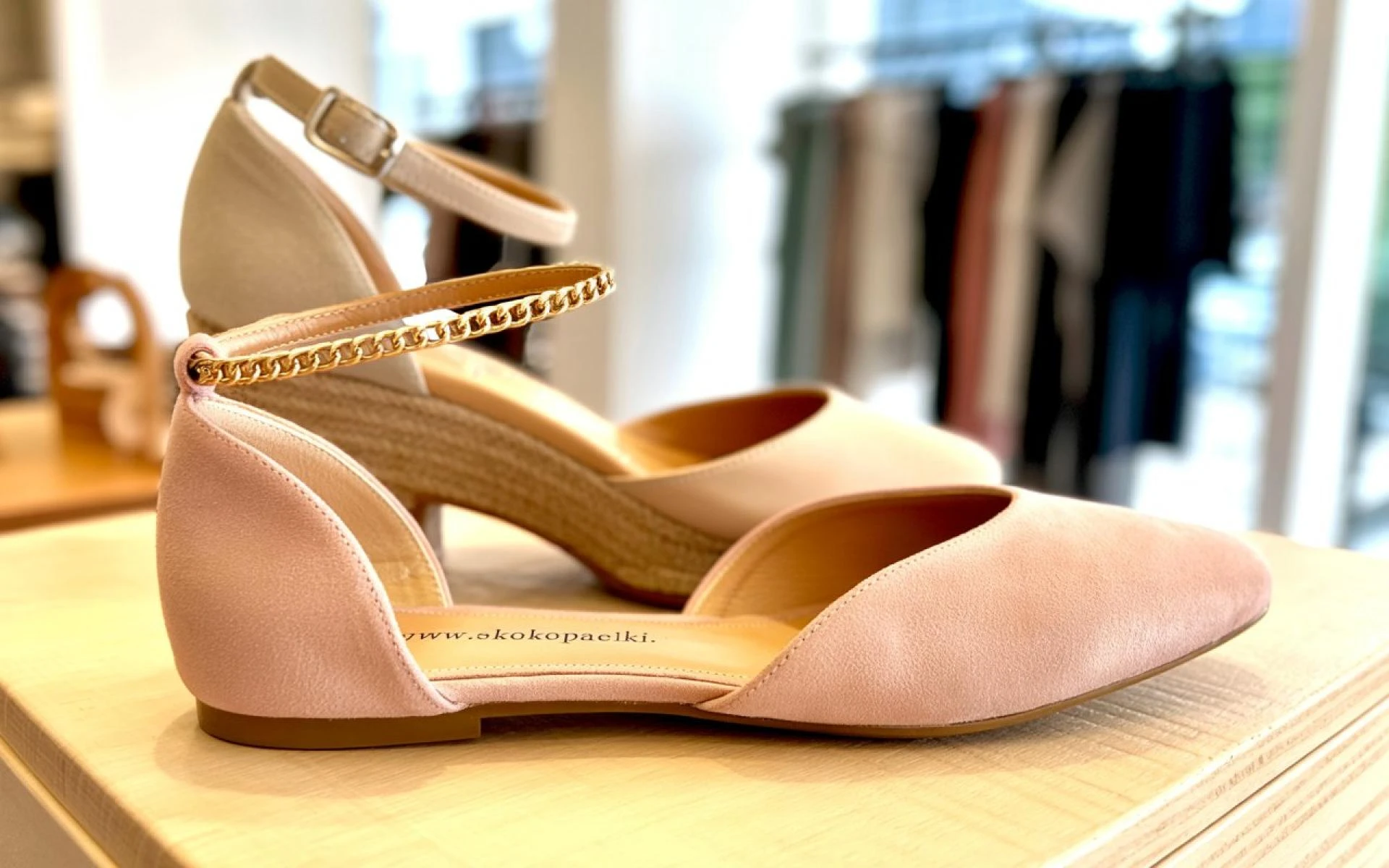 How to Buy Designer Shoes for Women Online: A Complete Style Guide