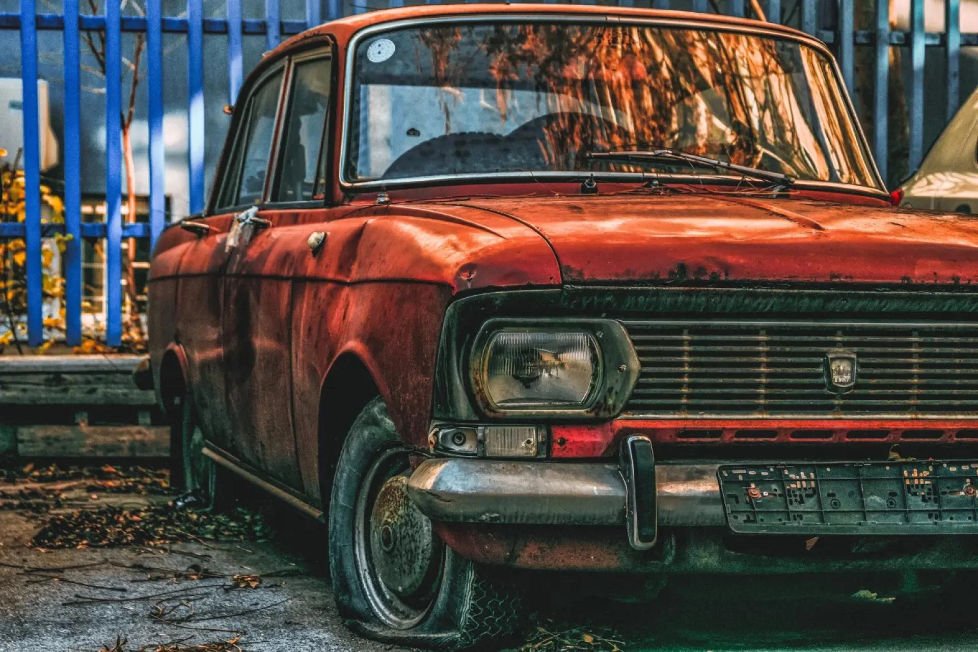 How to Get Rid of Your Junk Car: The Benefits of Junk Car Pick Up