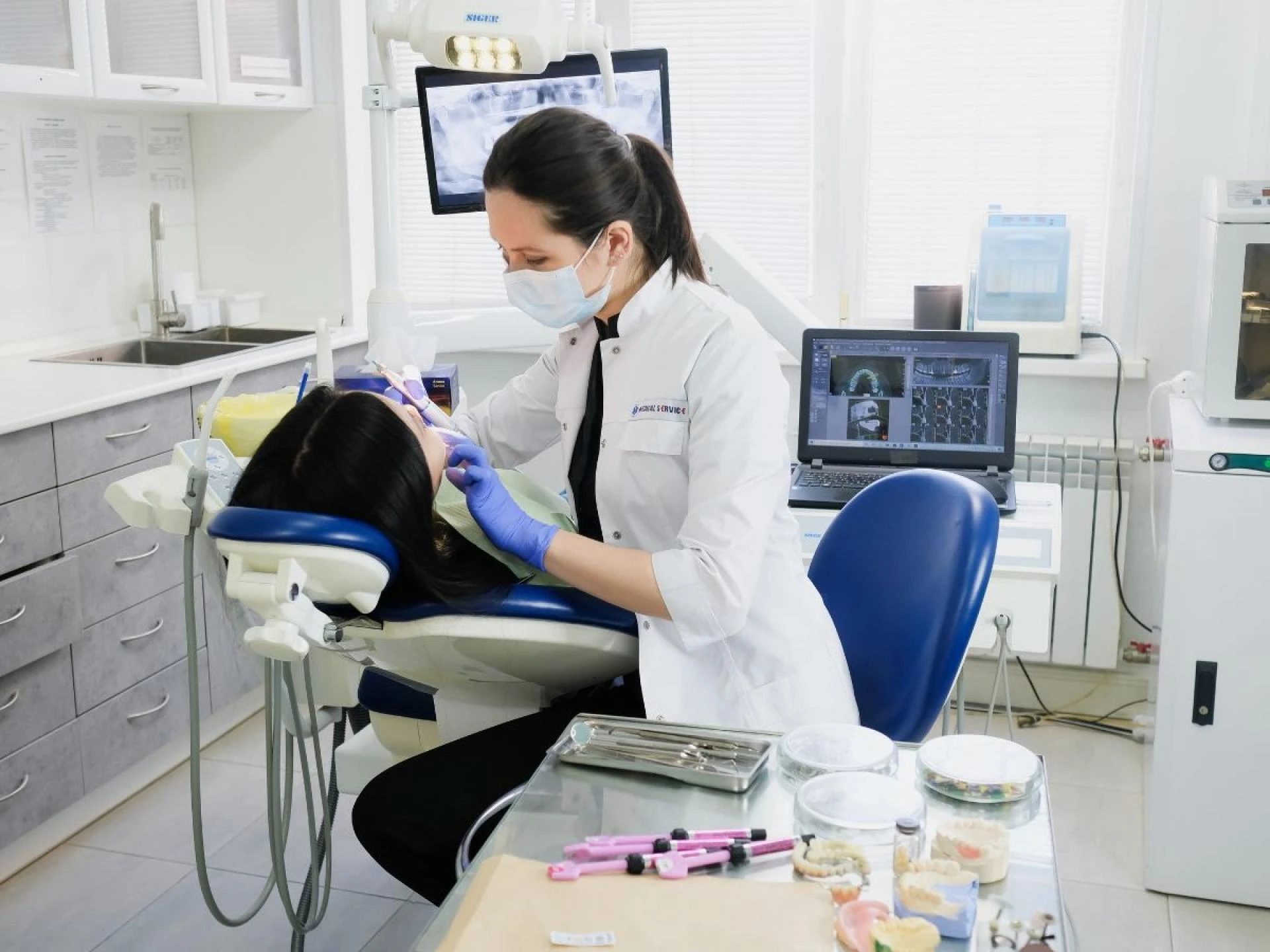 Sherman Oaks Dentist | Restore Teeth with Strong Dental Crowns