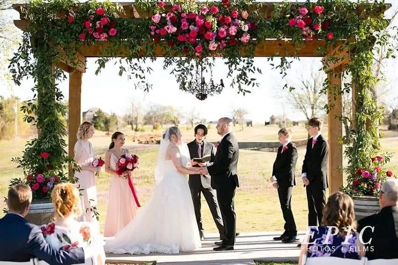 Modern vs. Rustic Oklahoma Wedding Venues