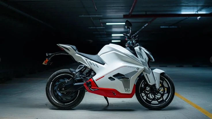 Your Ultimate Guide to Smart Living: From Home Décor to EV Cars