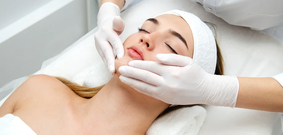 How a Med Spa in Monrovia Enhances Your Glow