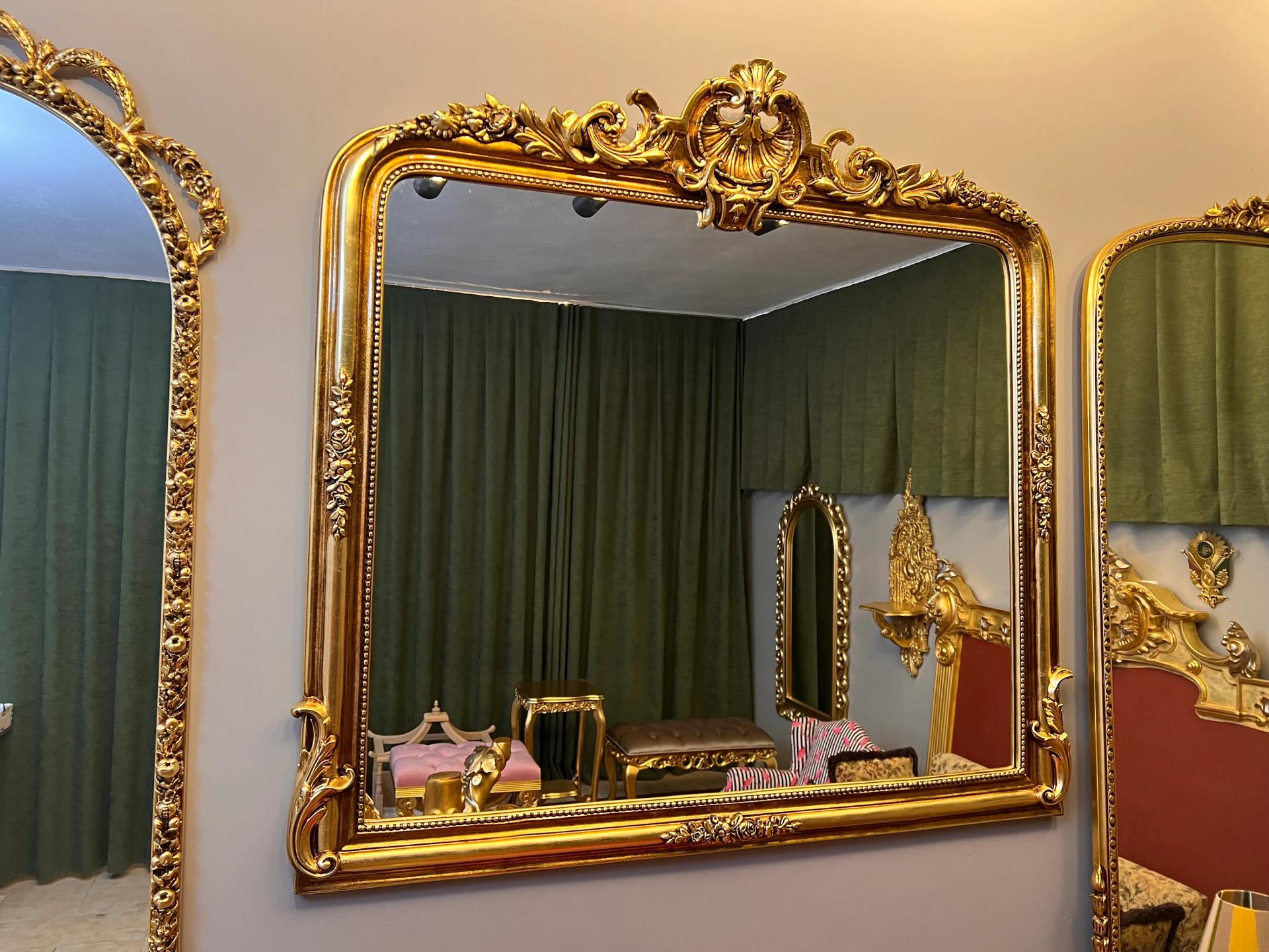 Gold Mirrors: The Timeless Accent Piece Elevating American Interiors