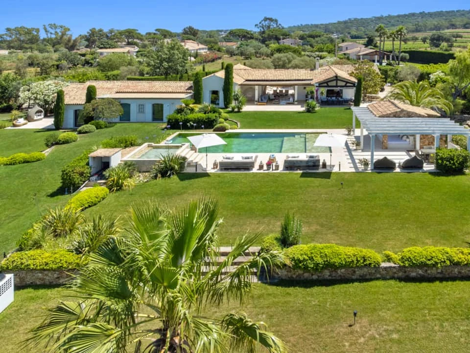 Why Are Luxury Vacation Rentals in St Tropez the Ideal Choice for a French Riviera Getaway?