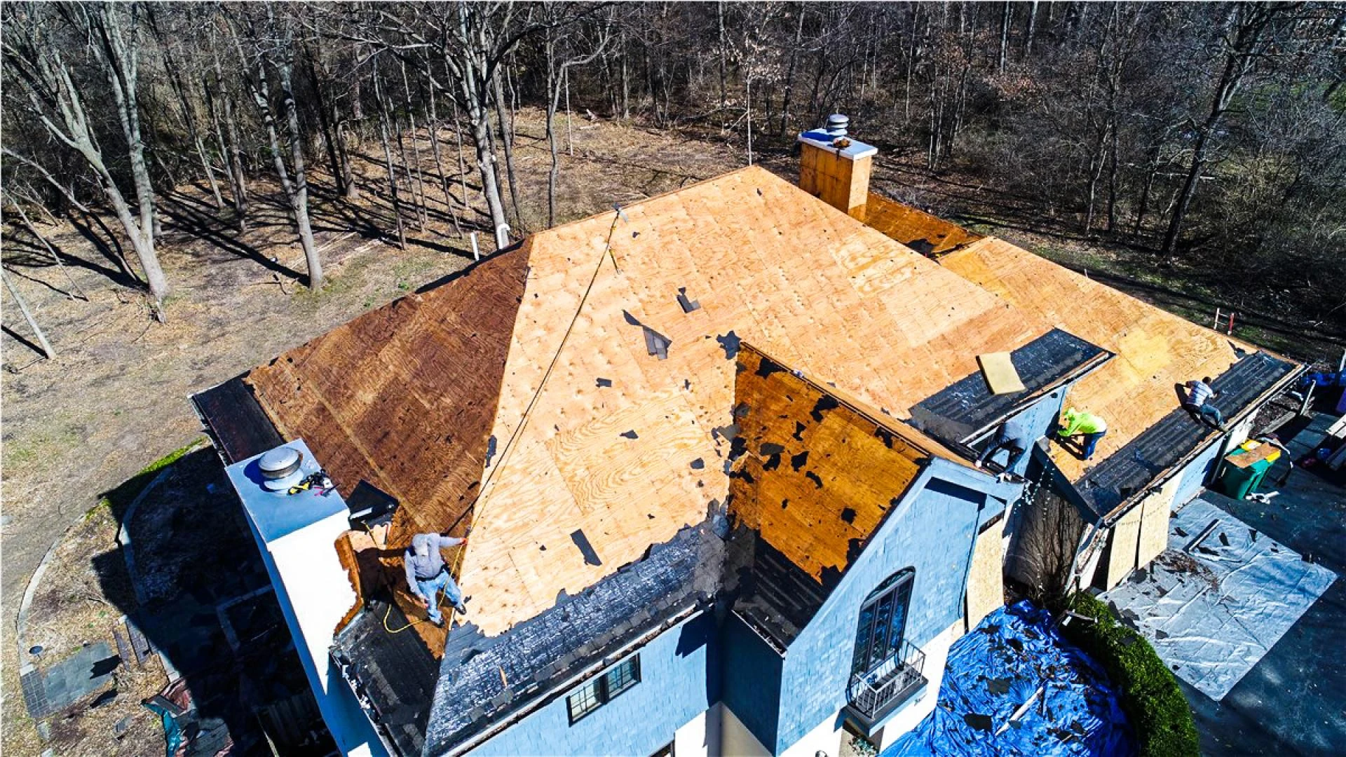 Roof Replacement: What Every Santa Clarita Homeowner Should Know