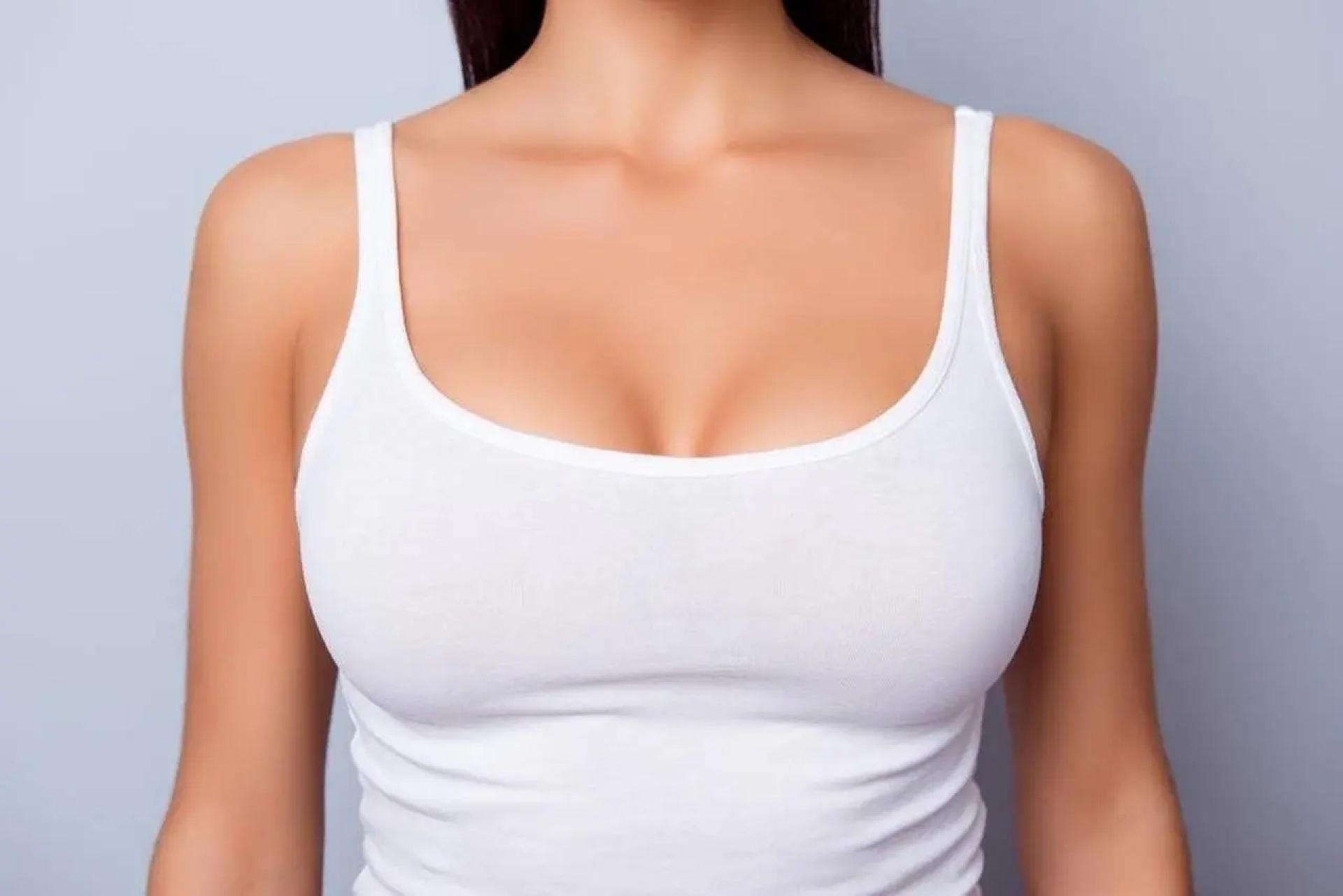 Meet the Best Breast Augmentation Surgeon in Dubai: Trusted by Thousands