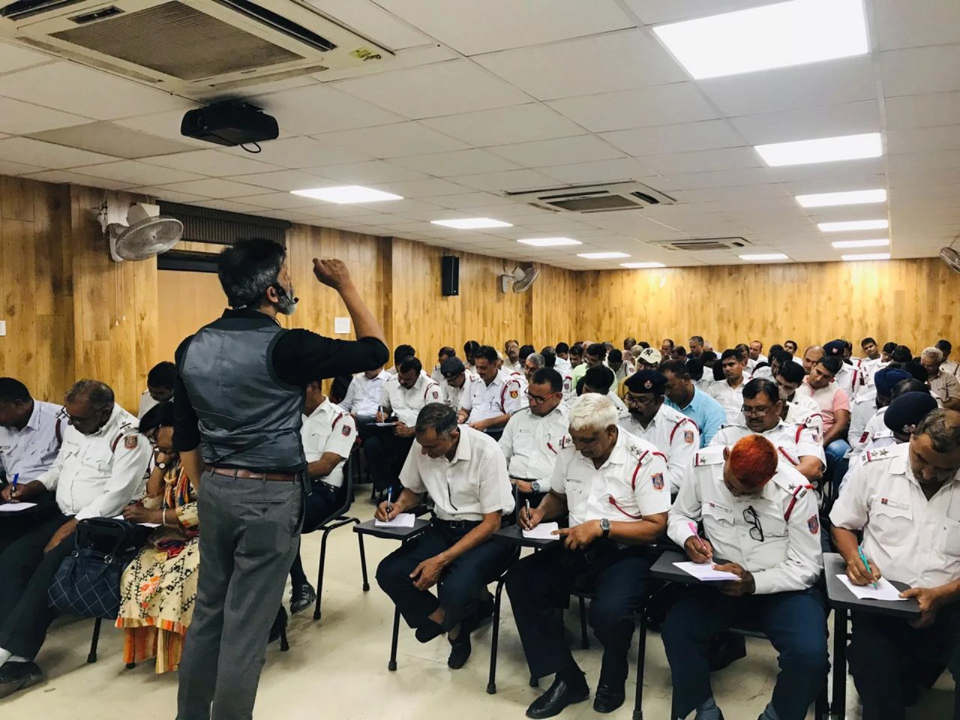 What are the benefits of a personality development course