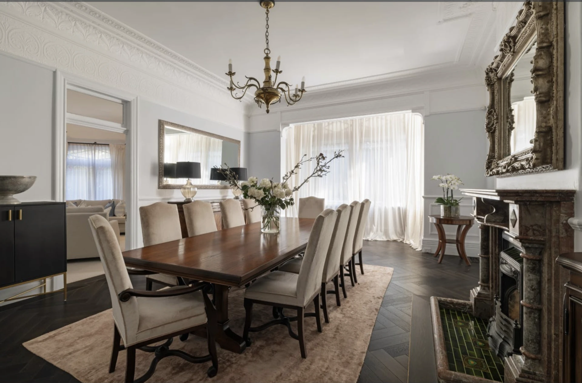 Transforming Spaces with Style: Why Custom Made Luxury Curtains Are the Future of Modern Interiors