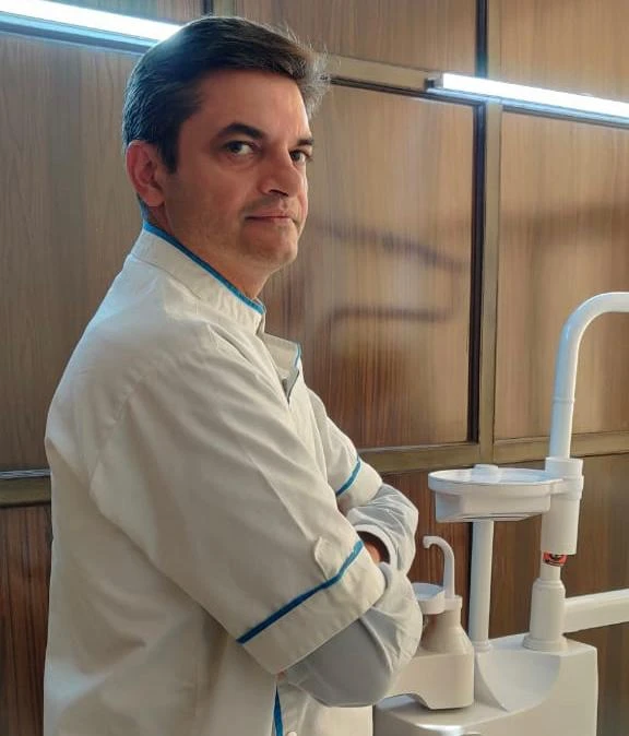 Top Tips for Naturally White Teeth