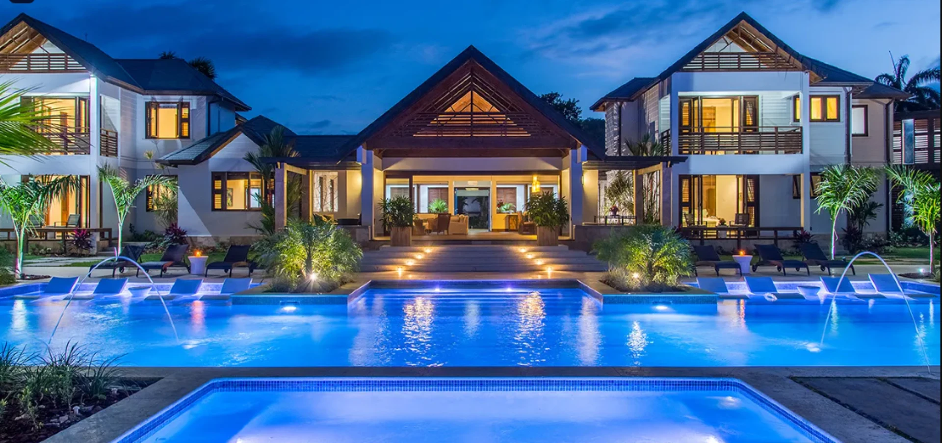 A Local’s Guide to the Best Beaches Near Your Villa Rental in St. John, USVI