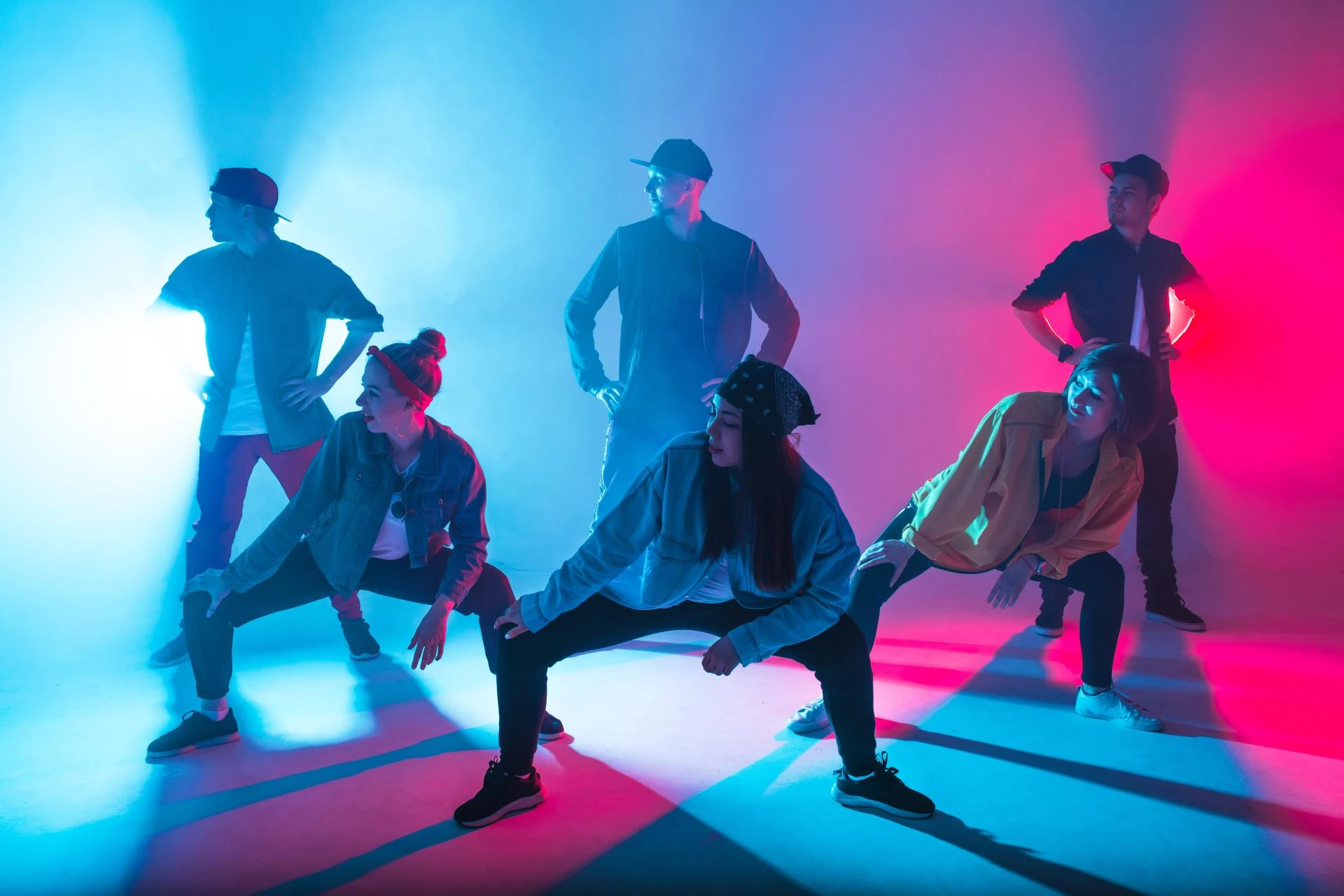 Find the Beat: Hip Hop Dance Classes in Dubai for All Ages