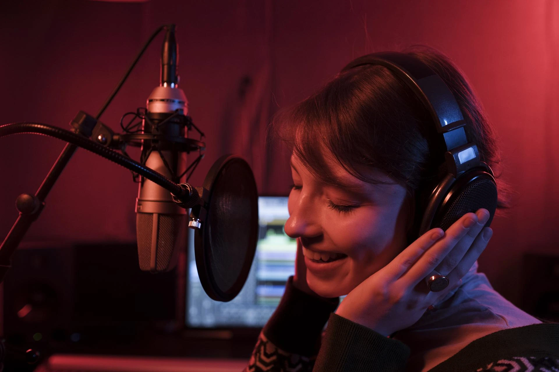 10 Royalty-Free Music Trends in 2025 for Content Creators