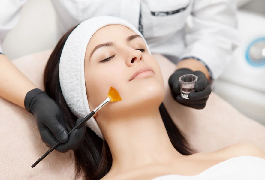 Transform Your Skin: How a Dermatologist in Adyar Can Change Your Life