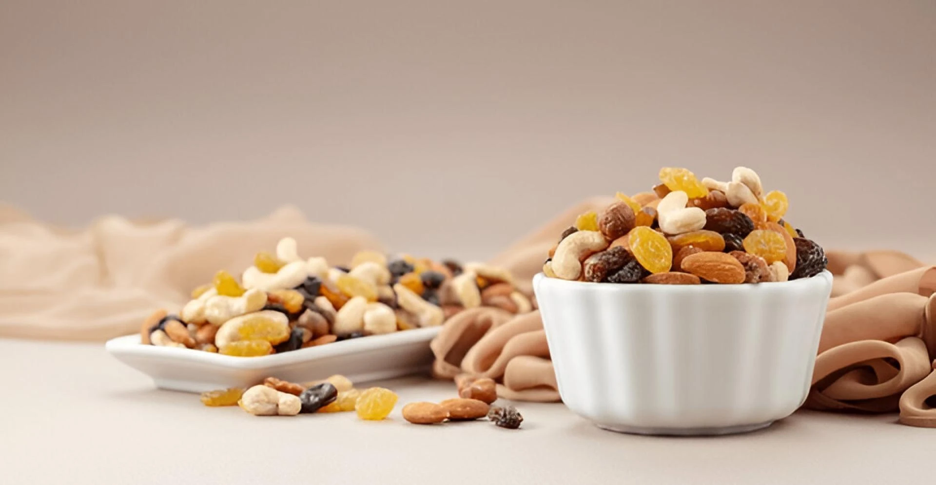 Unlocking the Nutritional Power of Dry Fruits: A Ultimate Guide & Where to Buy Them