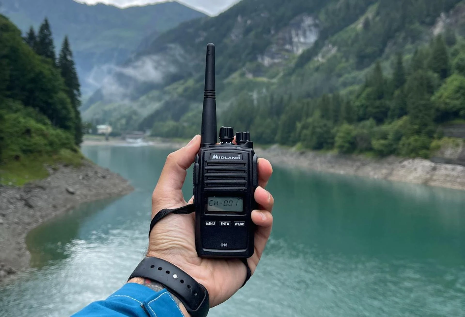 The Ultimate Guide to Walkie Talkies in the UAE