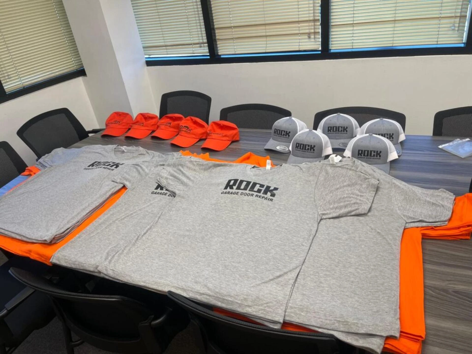 Why Custom T-Shirt Printing in North Hollywood?