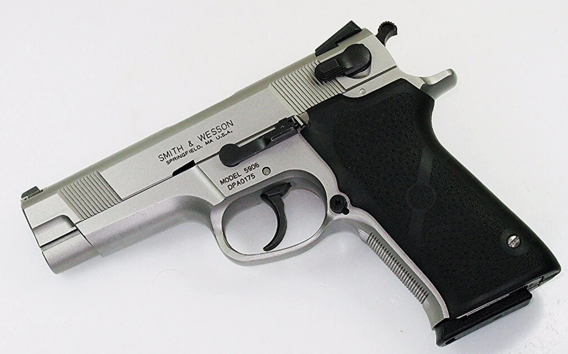 The Complete Guide to Smith & Wesson Store Browsing