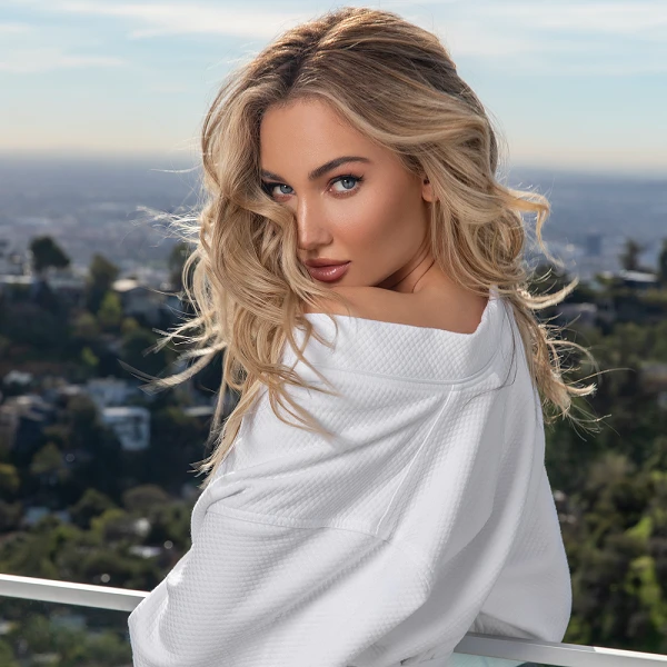 Vacation-Ready Blonde: Low-Key Summer Hair Tips