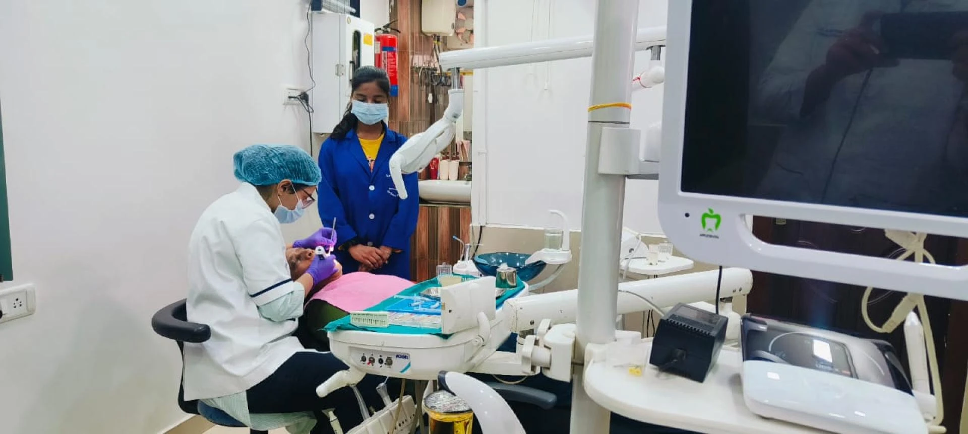 Discover Expert Dental Care in Lucknow with a Smile You Can Trust