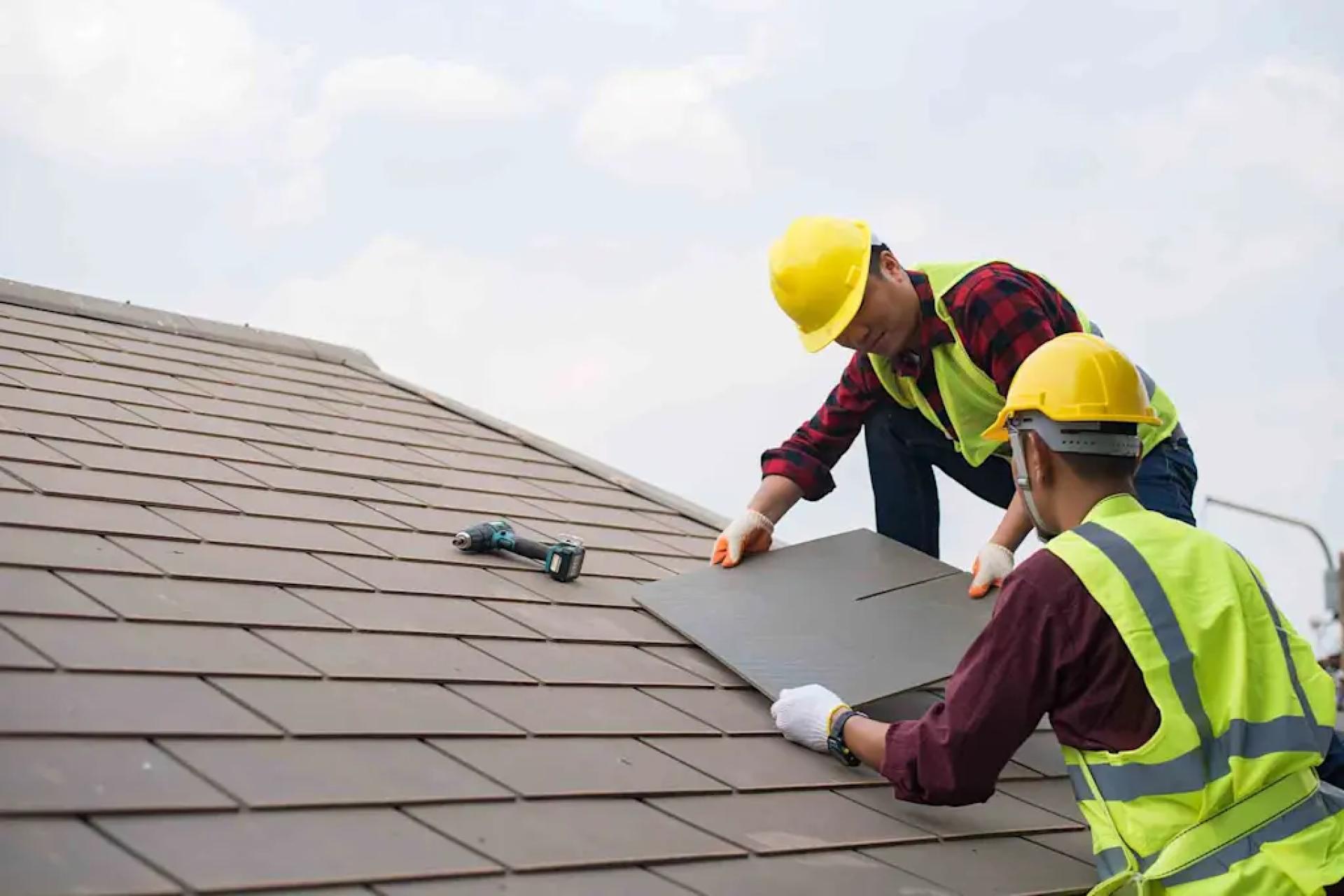 Who Provides Fast Flat Roof Repair Long Island?