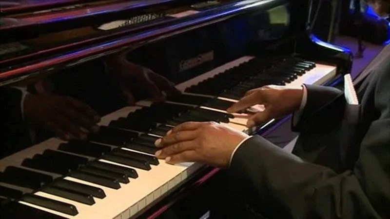 Top Reasons to Hire a Pianist for Your NJ NYC or Philly Celebration