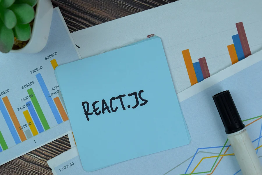 Understanding ReactJS and React Native: Which One is Right for Your Business?